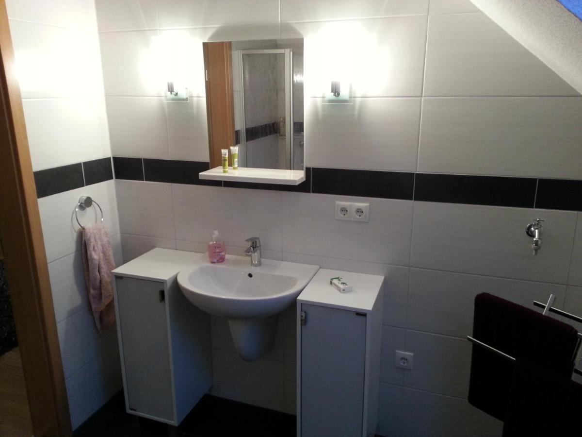Ferienwohnung Mertens Westerstede Luaran gambar
